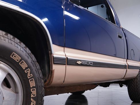 Used 1993 Chevrolet Silverado 1500 4x4 Regular Cab image 19