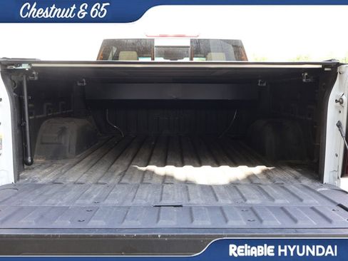 Used 2019 GMC Sierra 1500 SLT w/ SLT Premium Plus Package AWD/4WD image 15