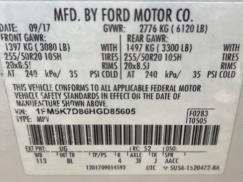 Used 2017 Ford Explorer XLT w/ Equipment Group 202A FWD image 38