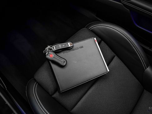 Used 2022 Porsche 911 GT3 image 92