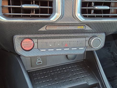 Used 2024 Ford Mustang Premium image 26