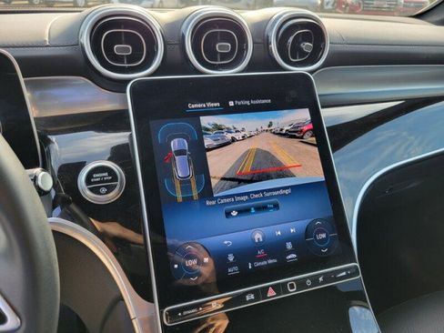 Used 2024 Mercedes-Benz GLC 300 w/ Winter Package image 23