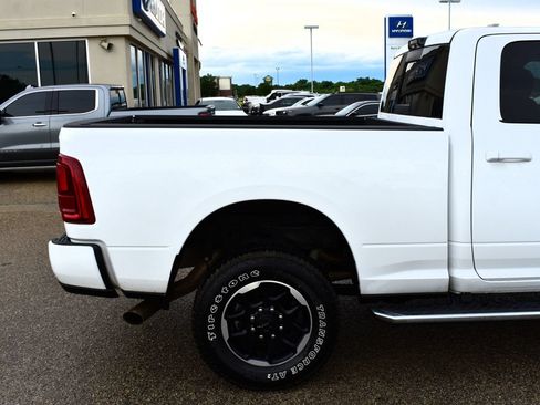 Used 2025 RAM 2500 Laramie AWD/4WD image 13