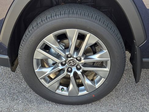 New 2025 Toyota RAV4 XLE Premium image 5