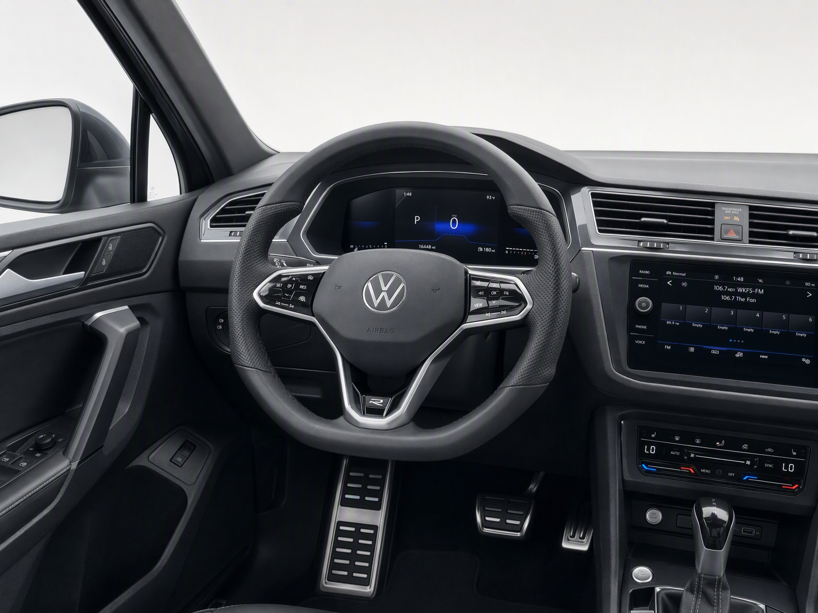 Used 2024 Volkswagen Tiguan SE R-Line FWD image 24