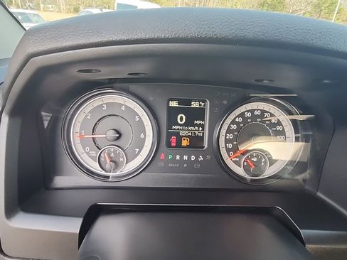 Certified 2022 RAM 1500 Classic SLT image 12