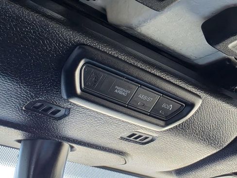 Used 2020 Jeep Wrangler Unlimited Rubicon w/ Dual Top Group AWD/4WD image 28