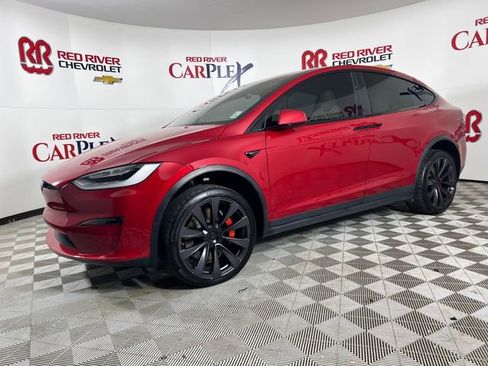 Used 2022 Tesla Model X Plaid image 3