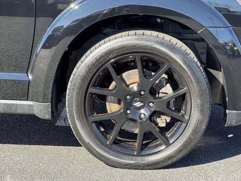 Used 2019 Dodge Journey SE w/ Premium Group image 11