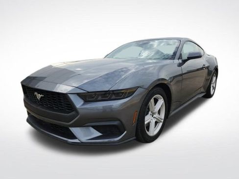 Used 2026 Ford Mustang Premium RWD image 3