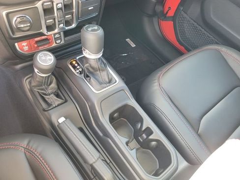 New 2026 Jeep Wrangler Unlimited Rubicon image 27