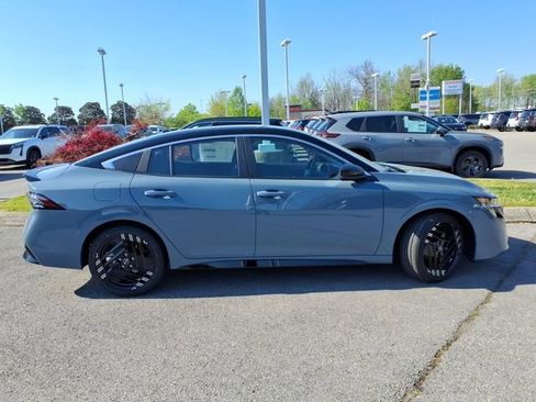 New 2026 Nissan Sentra SR FWD image 2