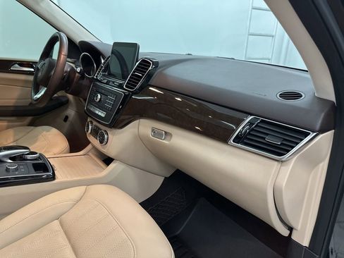 Used 2018 Mercedes-Benz GLE 350 image 26