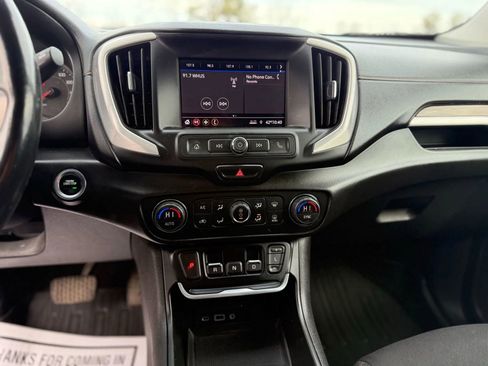 Used 2021 GMC Terrain SLE w/ Driver Convenience Package image 31