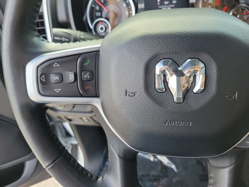 Used 2021 RAM 1500 Big Horn image 22