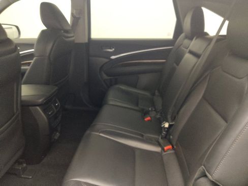 Used 2019 Acura MDX FWD image 18