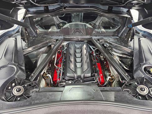 Used 2020 Chevrolet Corvette Stingray Preferred Cpe w/ 2LT Preferred Equipment Group image 4