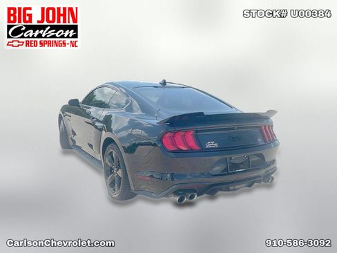 Used 2022 Ford Mustang GT Premium w/ Black Accent Package RWD image 5