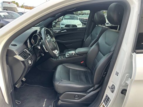 Used 2019 Mercedes-Benz GLE 43 AMG 4MATIC Coupe w/ Premium 3 Package image 2