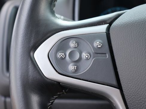 Used 2018 Chevrolet Colorado LT w/ Safety Package image 23