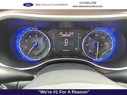 Used 2018 Chrysler Pacifica Touring Plus w/ Tire & Wheel Group image 12