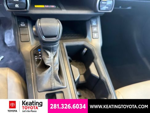 Used 2026 Toyota RAV4 XLE Premium AWD/4WD image 20