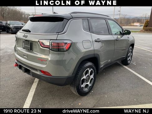 Used 2022 Jeep Compass Trailhawk w/ Trailhawk Elite Group image 7