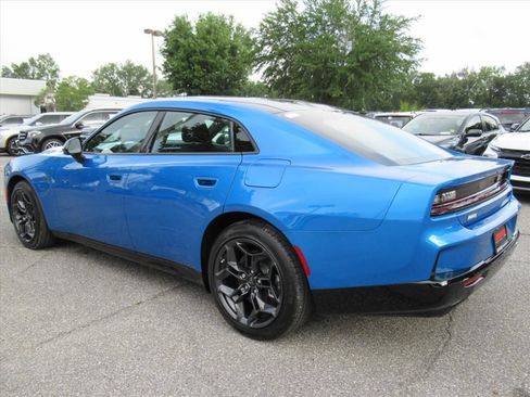 New 2026 Dodge Charger R/T w/ Blacktop Package AWD/4WD image 4