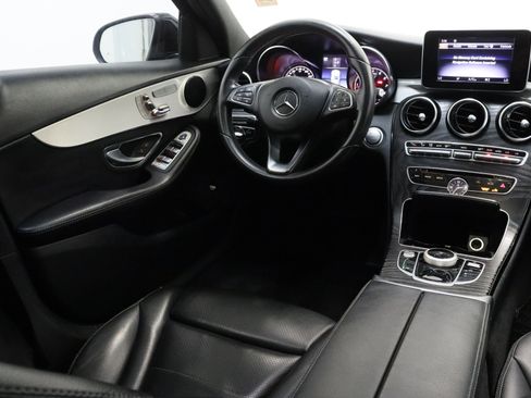 Used 2018 Mercedes-Benz C 300 Sedan image 33
