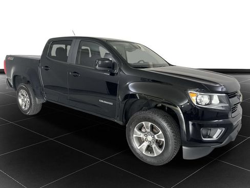 Used 2019 Chevrolet Colorado Z71 AWD/4WD image 7
