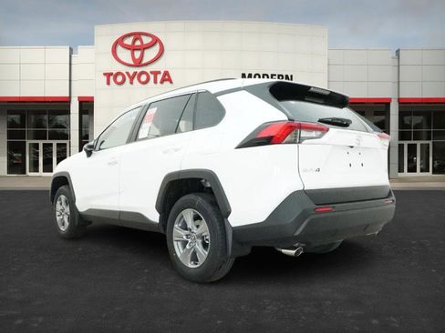 New 2025 Toyota RAV4 XLE image 14