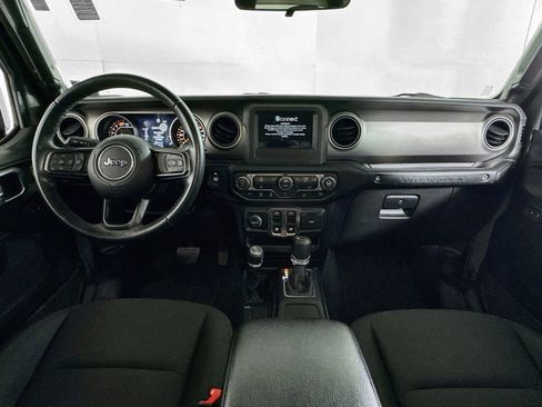 Used 2019 Jeep Wrangler Sport AWD/4WD image 27