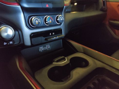 Used 2019 RAM 1500 Rebel AWD/4WD image 26
