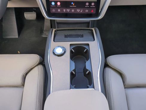 New 2025 Volvo EX90 Ultra AWD/4WD image 15
