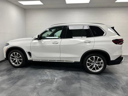 Used 2026 BMW X5 xDrive40i AWD/4WD image 12