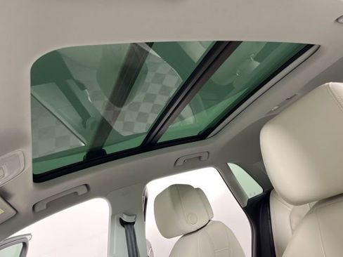 Used 2022 Audi Q3 2.0T Premium Plus image 31