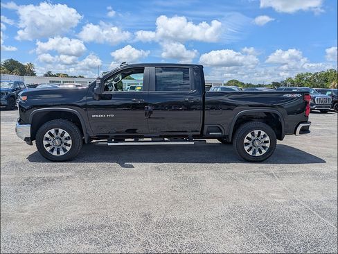 New 2026 Chevrolet Silverado 2500 LT w/ All Star Edition AWD/4WD image 4