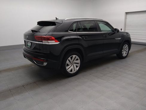 Used 2023 Volkswagen Atlas Cross Sport SE w/ Panoramic Sunroof Package FWD image 10