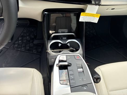 New 2026 BMW X1 xDrive28i w/ Technology Package AWD/4WD image 15