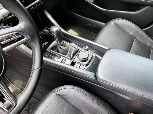 Certified 2023 MAZDA MAZDA3 s AWD/4WD image 10