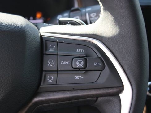 New 2026 Jeep Grand Cherokee L Limited image 15