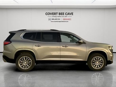 New 2026 GMC Acadia Denali w/ Super Cruise Package image 11