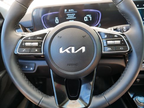 Certified 2025 Kia Seltos S AWD/4WD image 25