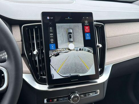 New 2026 Volvo XC90 B5 Plus w/ Protection Package image 23