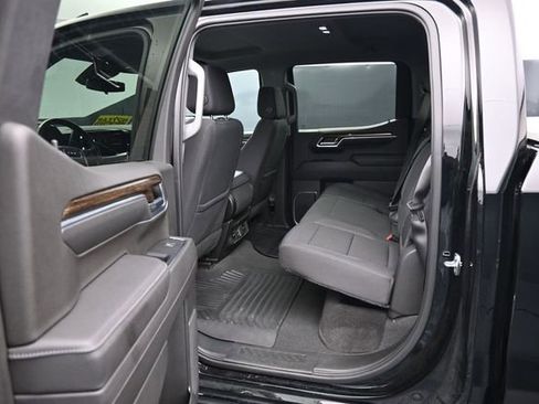 Used 2022 GMC Sierra 1500 Elevation AWD/4WD image 32