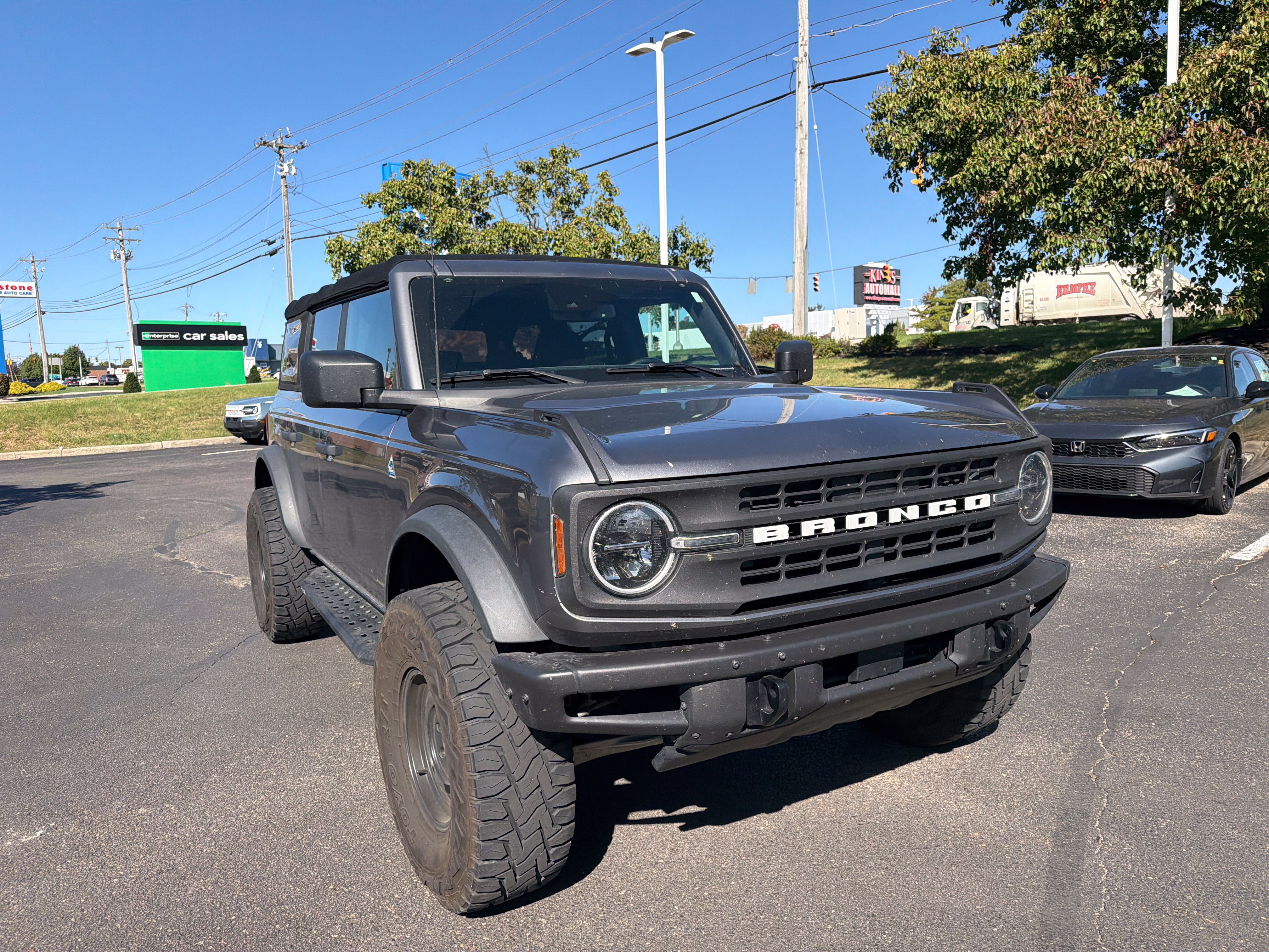 Used 2021 Ford Bronco Black Diamond AWD/4WD image 19