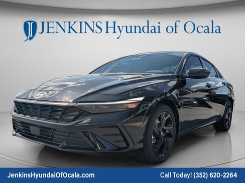New 2026 Hyundai Elantra SEL Sport Premium FWD image 9