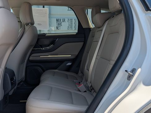 Used 2021 Lincoln Corsair FWD w/ Convenience Package image 15