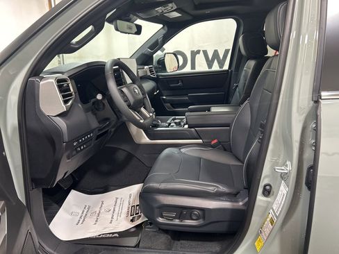 Used 2026 Toyota Sequoia SR5 w/ SR5 Premium Package AWD/4WD image 23