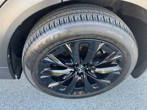 Certified 2025 MAZDA CX-90 Plug-In Hybrid w/Premium Sport image 16